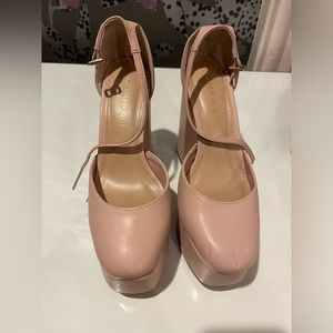 Madden Girl Platform Heels Size 6.5- Like New